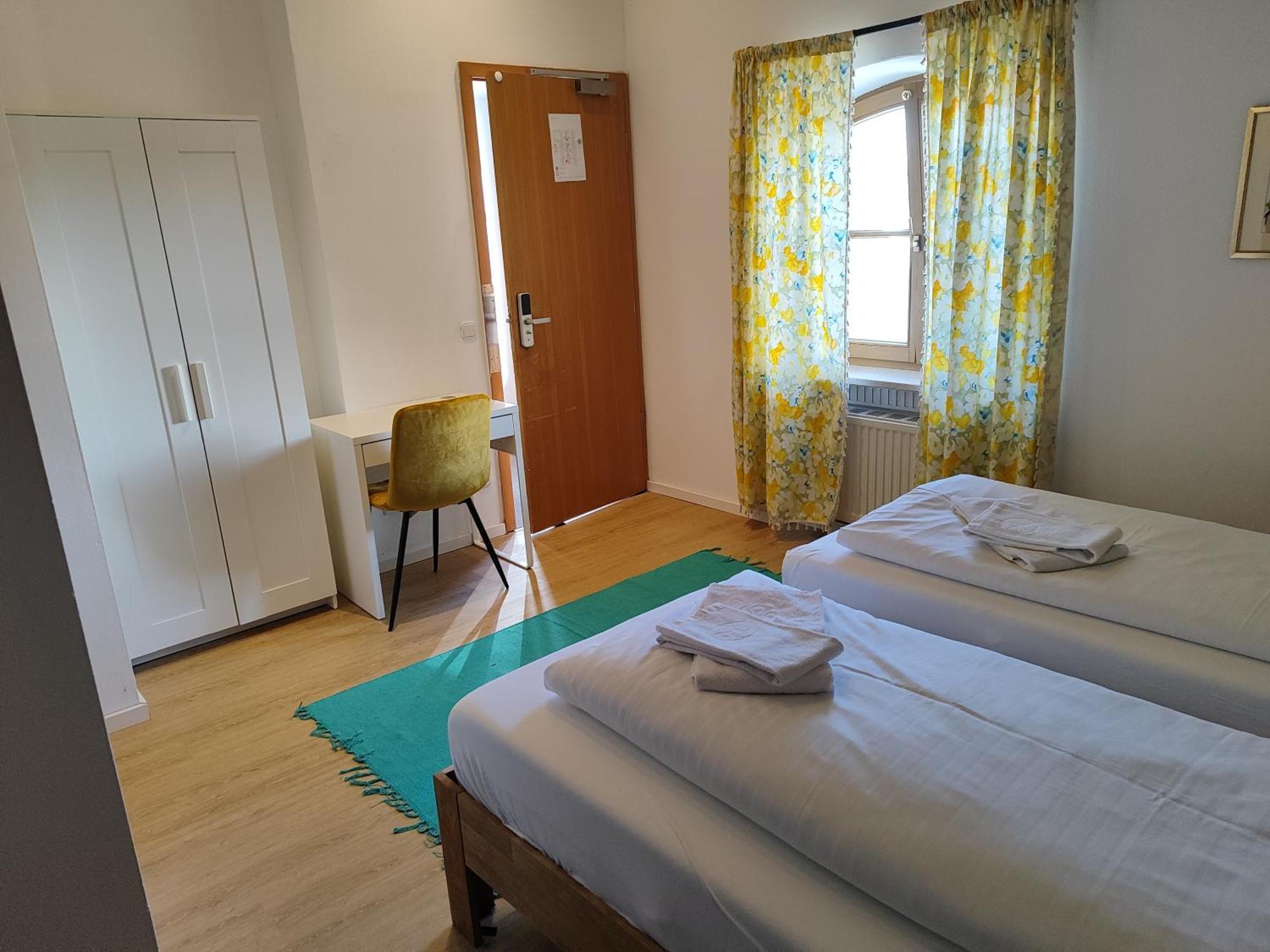 Estelada Boarding Houses Zorneding Extérieur photo